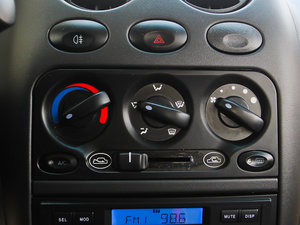 2012Ŀ 1.0L քP-TEC п؅^