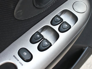 2012Ŀ 1.2L ք\ӕr п؅^