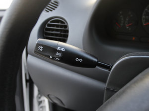 2012Ŀ 1.0L քP-TECԽ п؅^