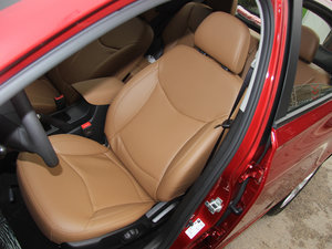 20131.5L DVVT Ԅ(dng)Ӣ g