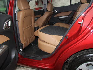 20131.5L DVVT Ԅ(dng)Ӣ g