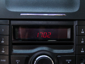 2013款1.5L DVVT 手动精英版 中控区