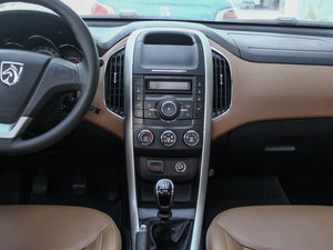 2013款1.5L DVVT 手动精英版 中控区