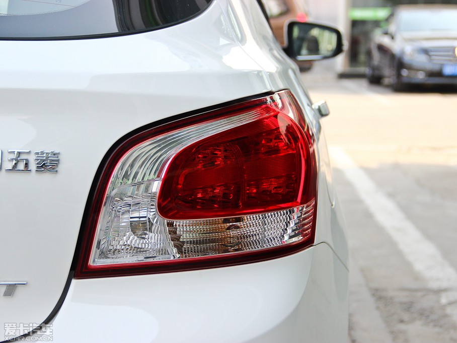 2014E610 1.5L ԄӺA