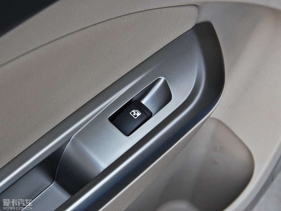 2014E610 1.5L ԄӺA