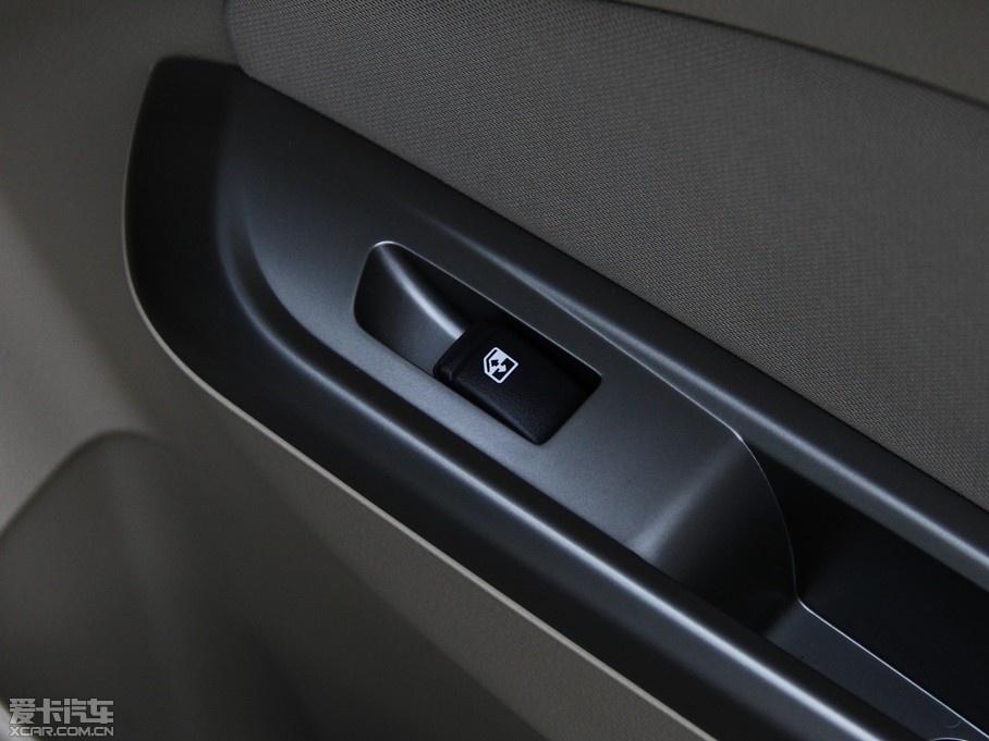 2014E610 1.5L Ԅm