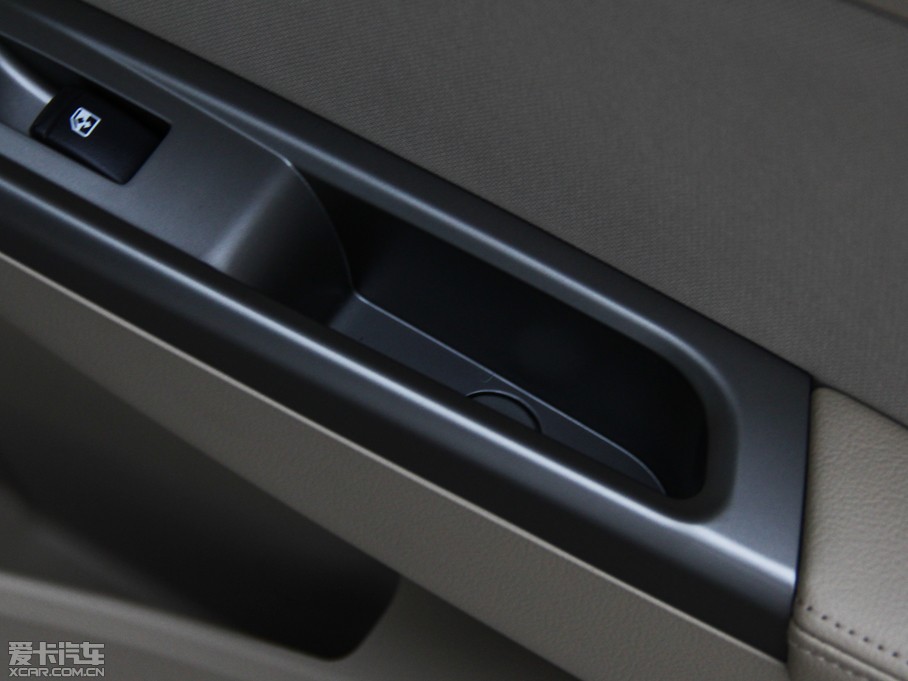 2014E610 1.5L Ԅm