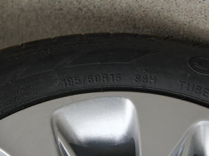 20141.5L Ԅ(dng)m ݆̥ߴ