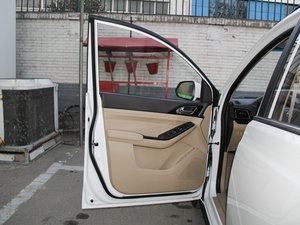 2014款1.5L 手动豪华导航版 ESP 驾驶位车门