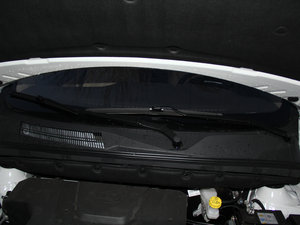 2014款1.5L 手动豪华导航版 ESP 其它