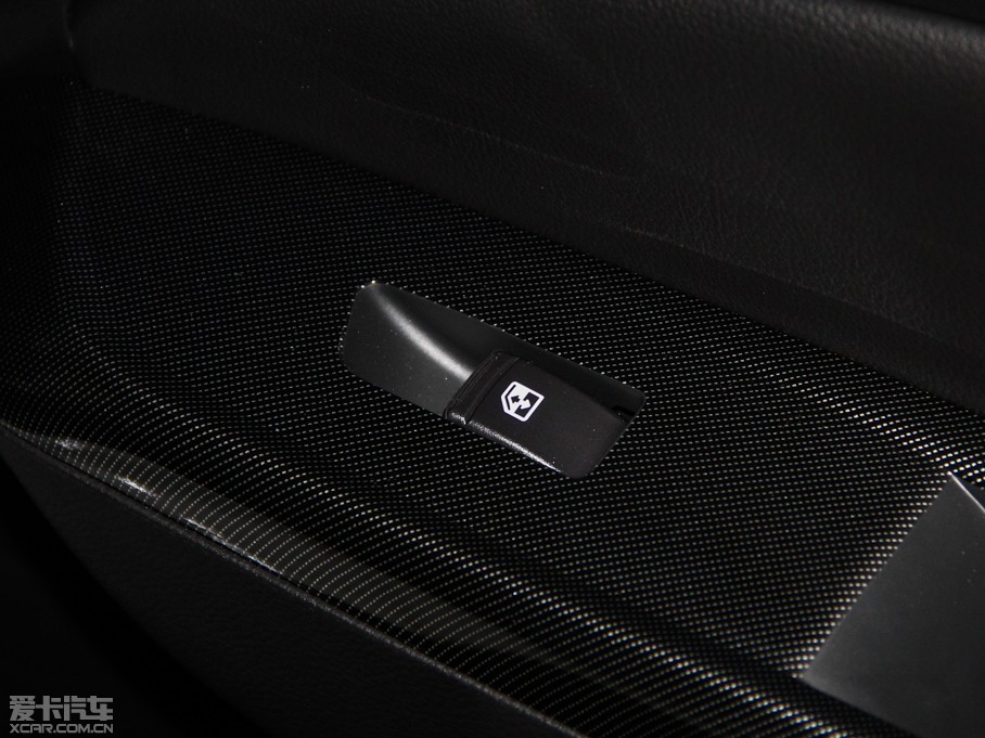 2014E610 CROSS 1.5L ԄӺA