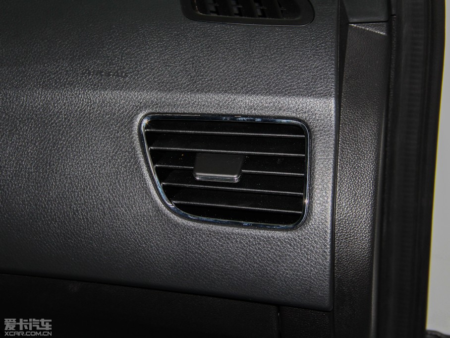 2014E610 CROSS 1.5L Ԅ(dng)A