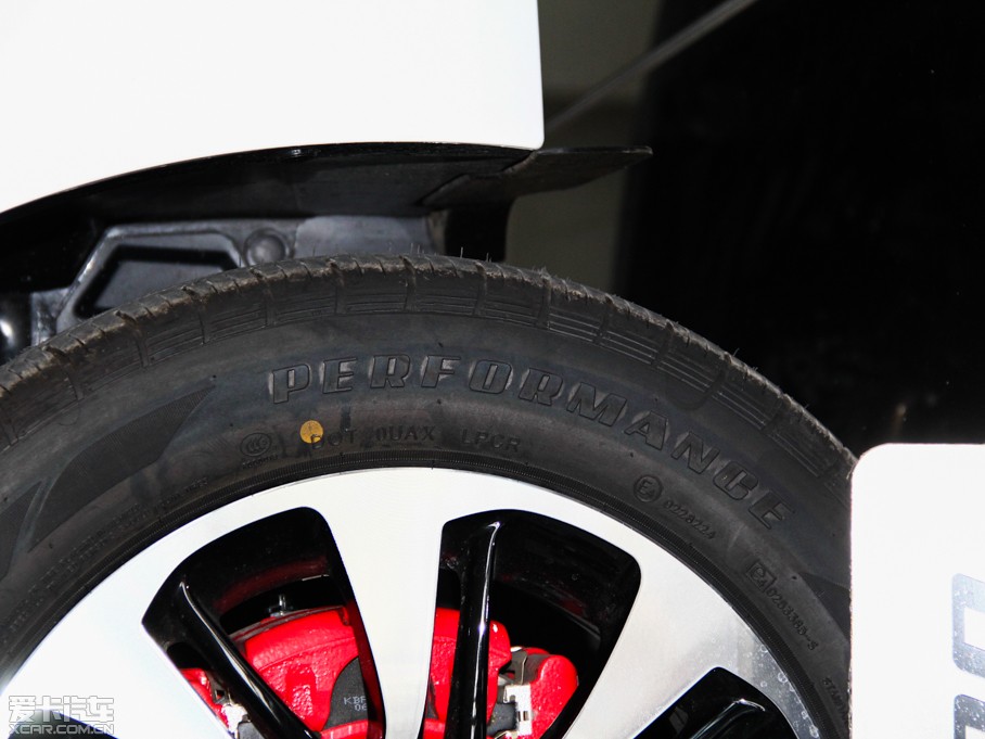 2014E610 CROSS 1.5L ԄӺA