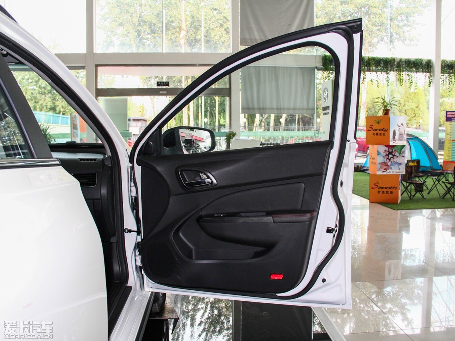 2014E610 CROSS 1.5L ԄӺA