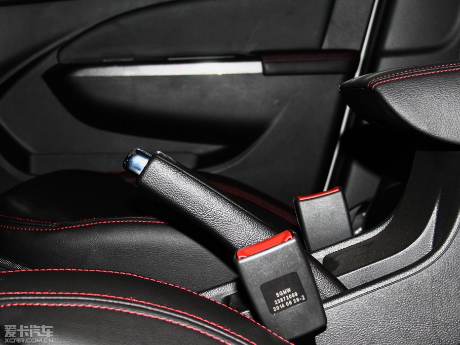 2014E610 CROSS 1.5L ԄӺA