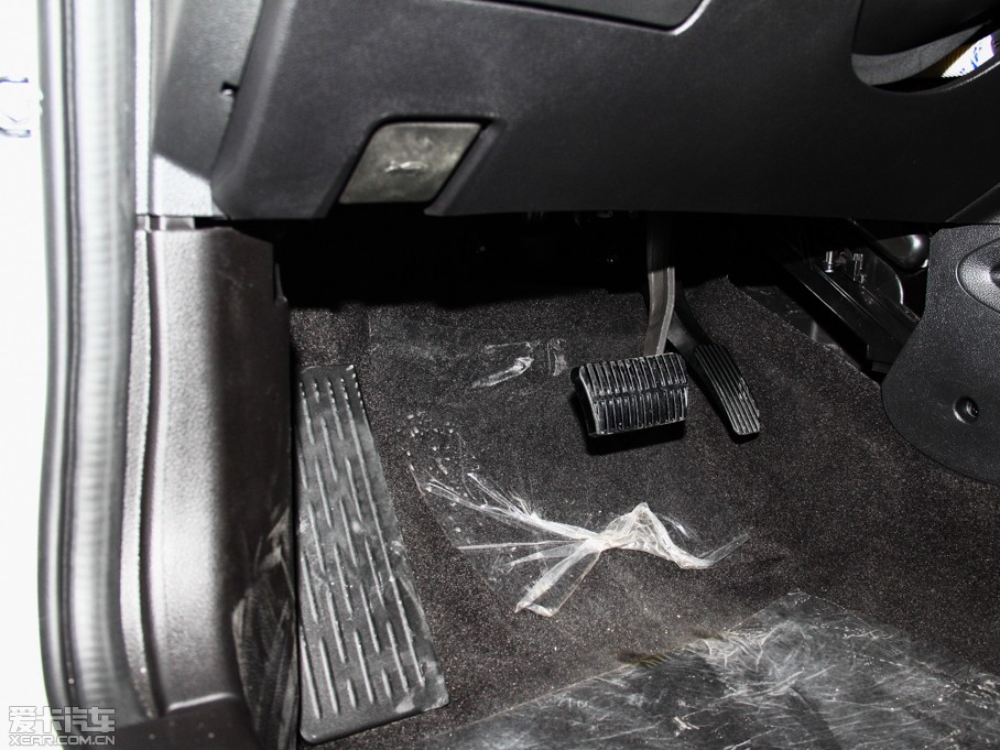 2014E610 CROSS 1.5L ԄӺA