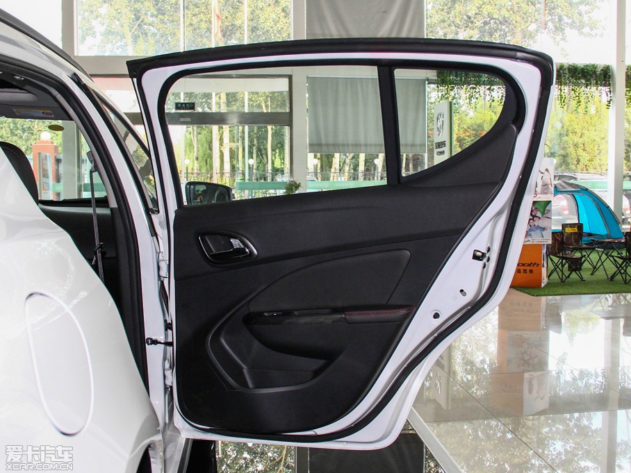 2014E610 CROSS 1.5L ԄӺA