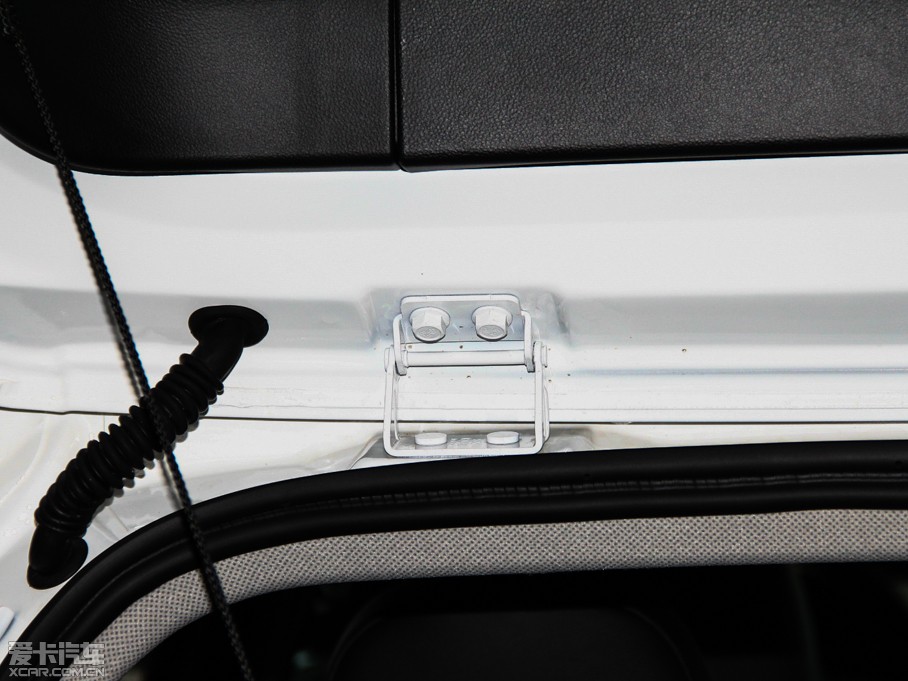 2014E610 CROSS 1.5L Ԅ(dng)A