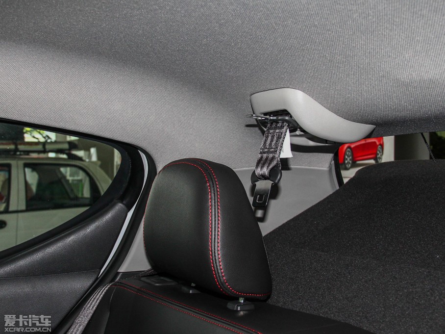 2014E610 CROSS 1.5L ԄӺA