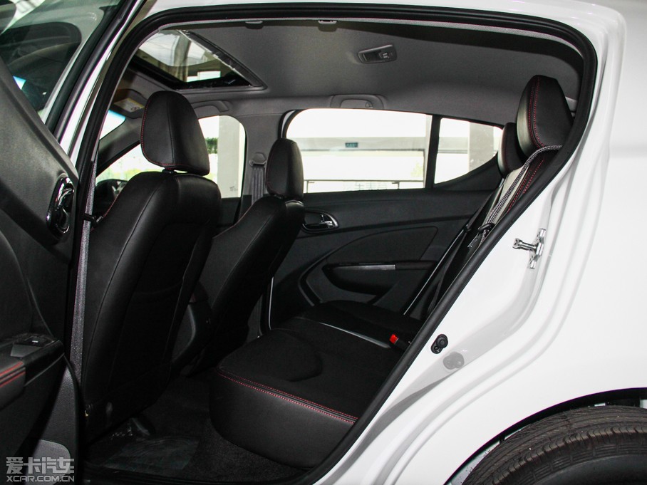 2014E610 CROSS 1.5L ԄӺA