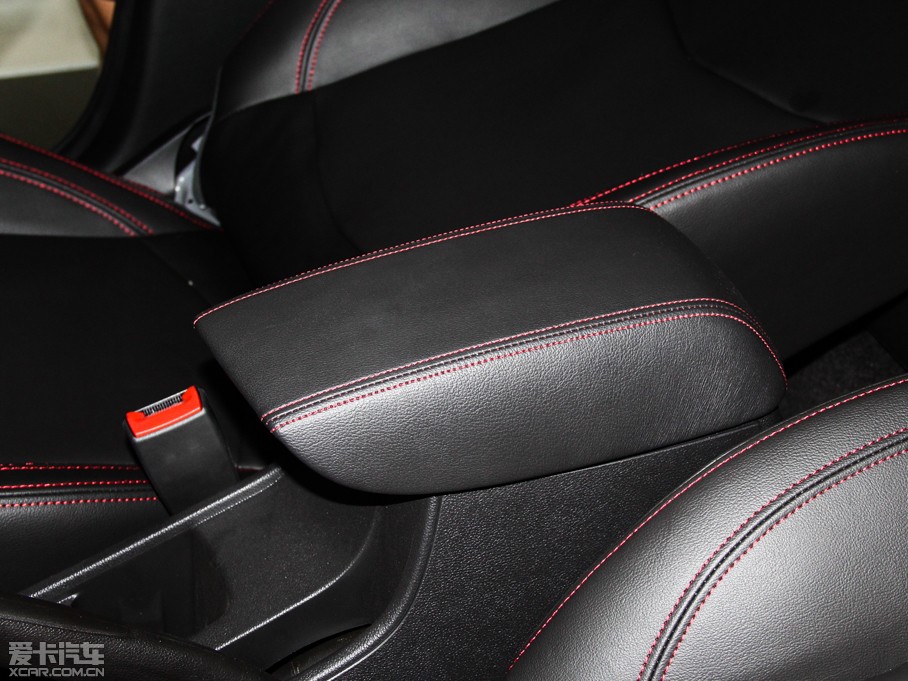 2014E610 CROSS 1.5L ԄӺA