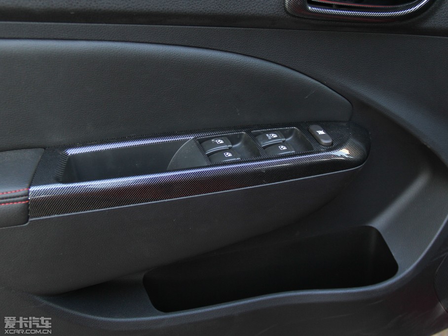 2014E610 CROSS 1.5L ԄӺA