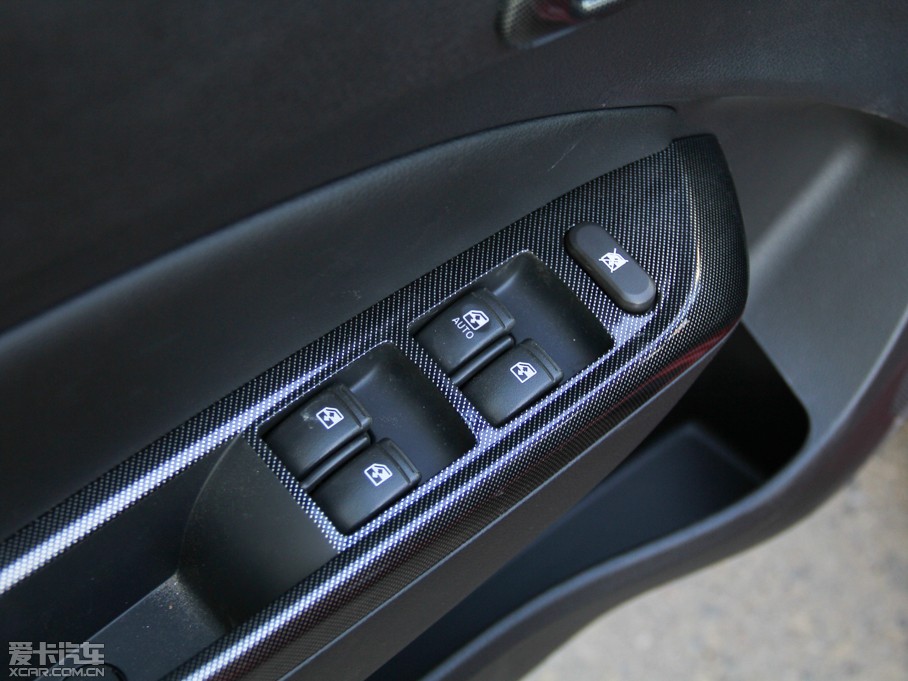 2014E610 CROSS 1.5L ԄӺA