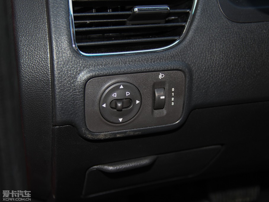 2014E610 CROSS 1.5L ԄӺA