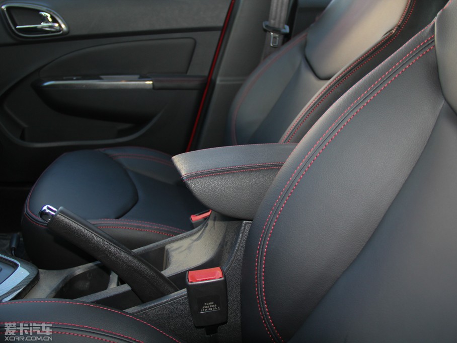 2014E610 CROSS 1.5L Ԅ(dng)A