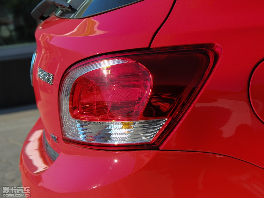 2014E610 CROSS 1.5L ԄӺA