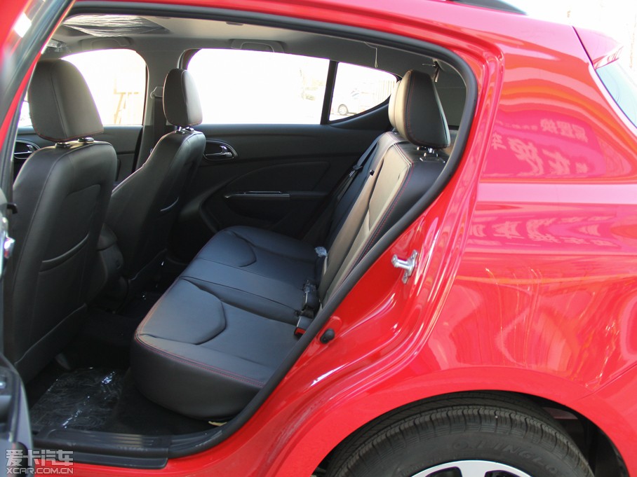 2014E610 CROSS 1.5L Ԅ(dng)A