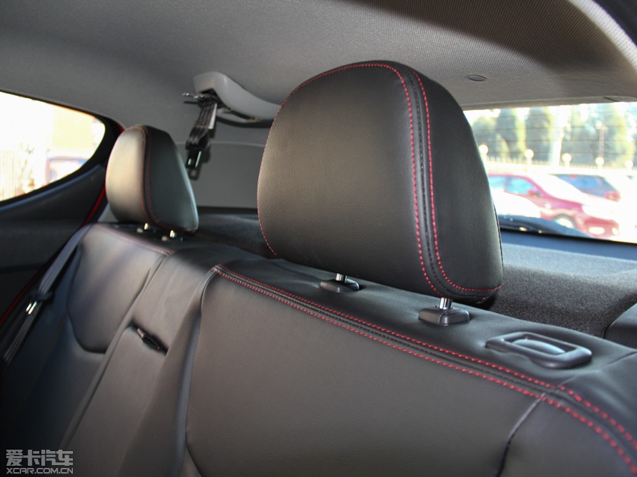 2014E610 CROSS 1.5L Ԅ(dng)A