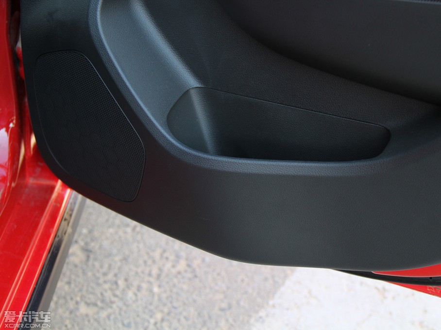 2014E610 CROSS 1.5L ԄӺA