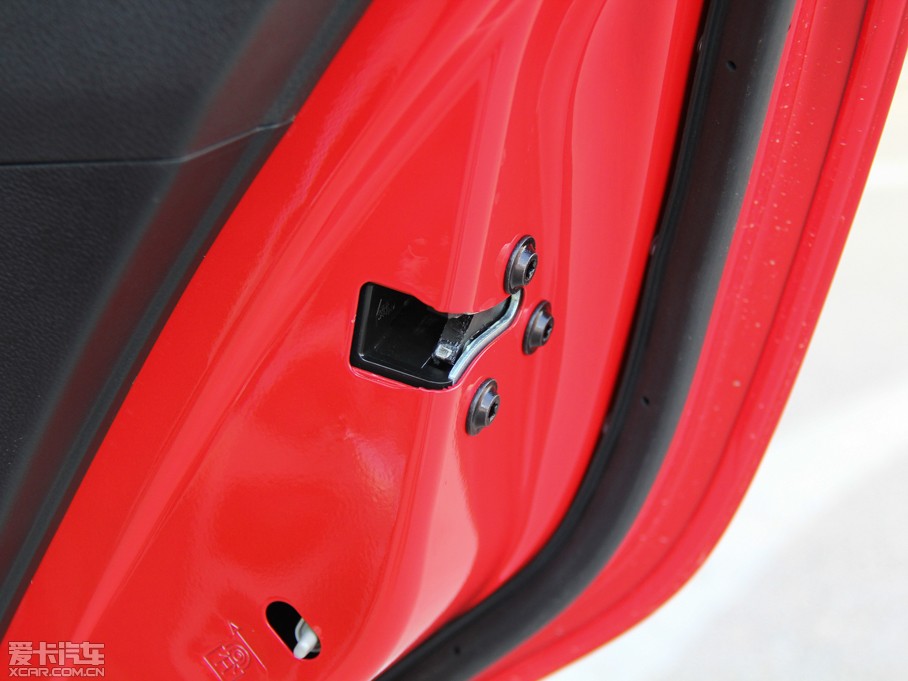 2014E610 CROSS 1.5L ԄӺA