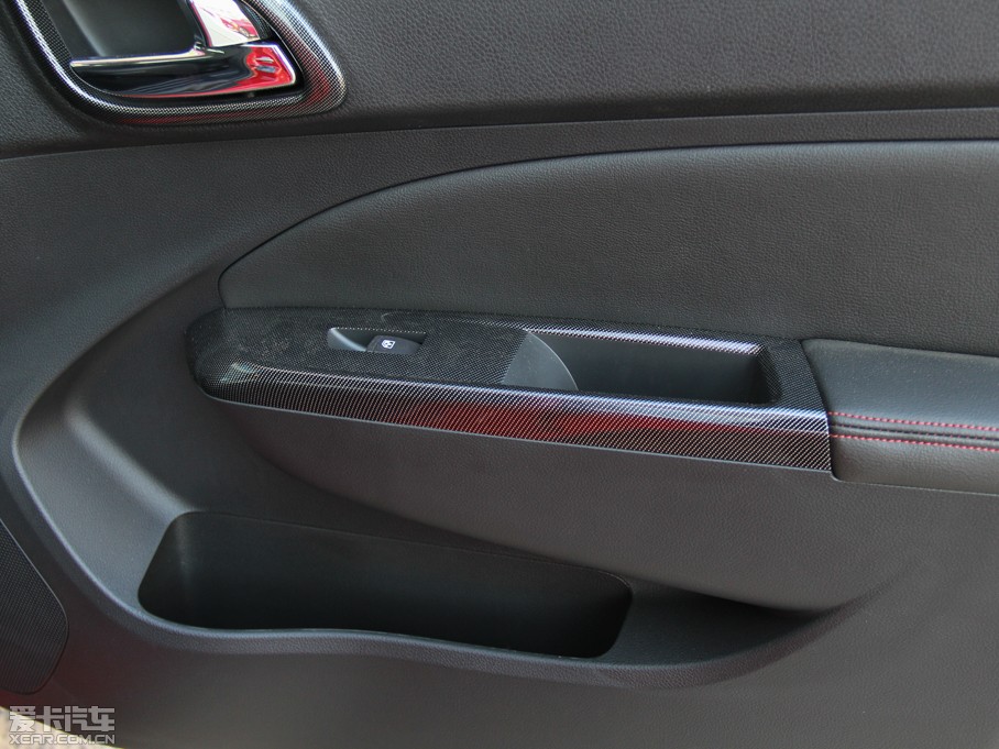 2014E610 CROSS 1.5L ԄӺA