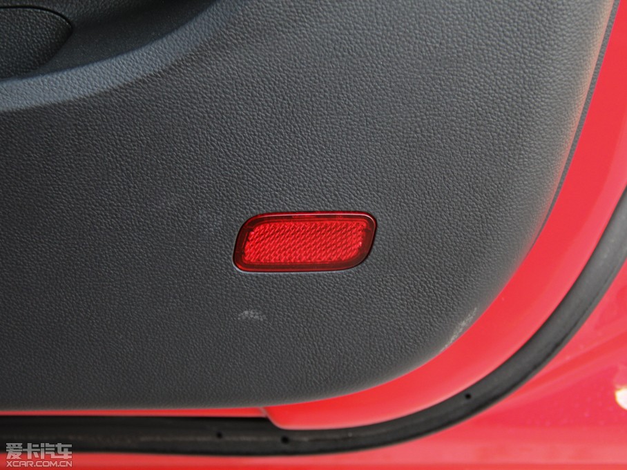 2014E610 CROSS 1.5L ԄӺA