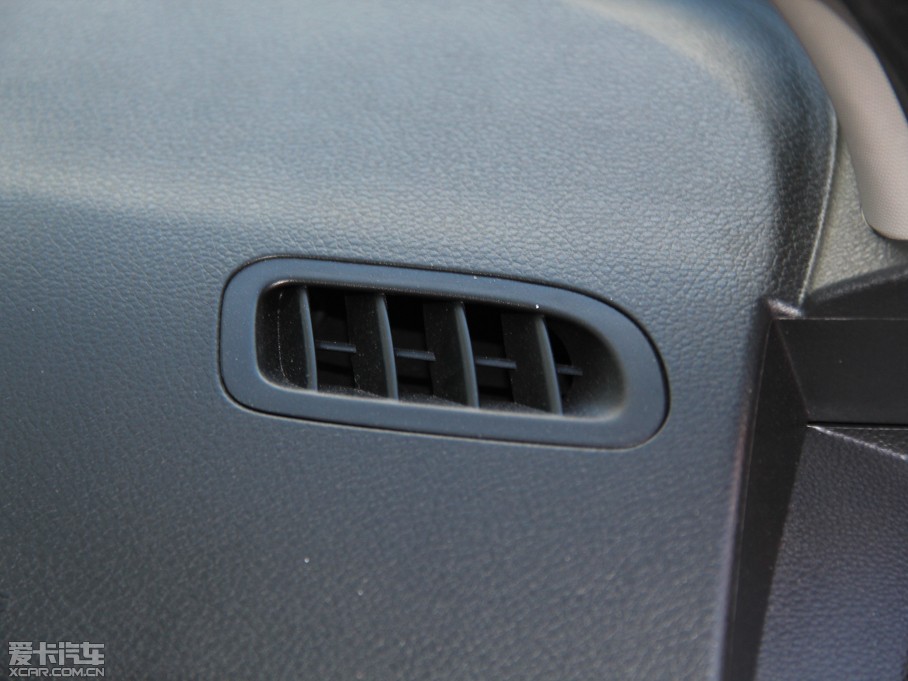 2014E610 CROSS 1.5L ԄӺA