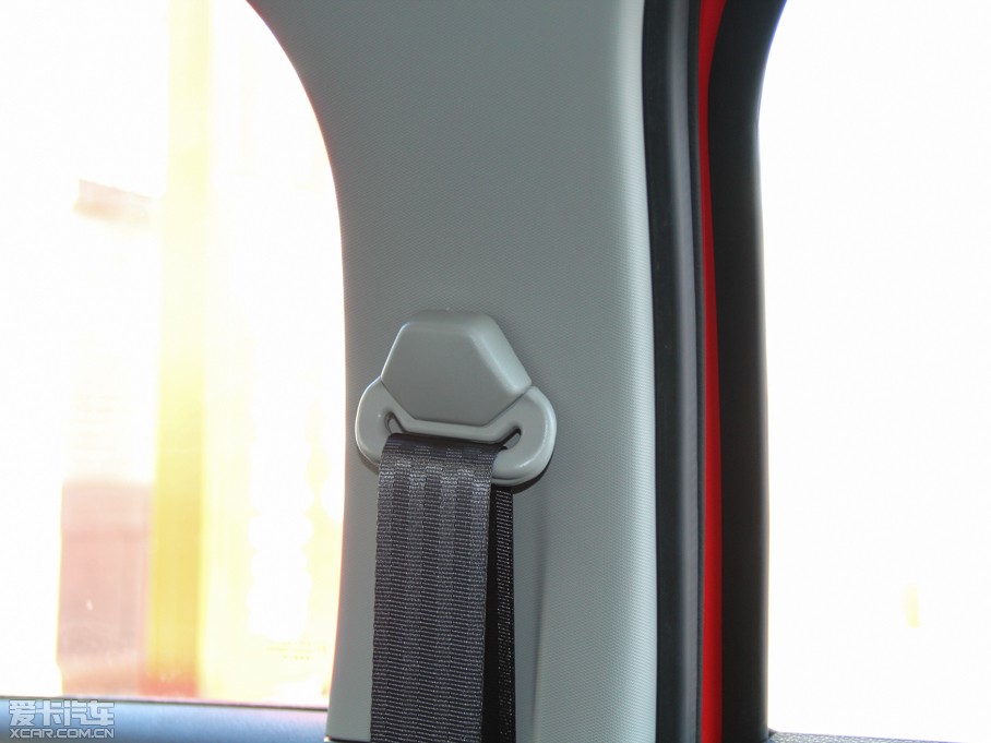 2014E610 CROSS 1.5L Ԅ(dng)A