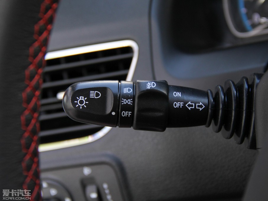 2014E610 CROSS 1.5L ԄӺA