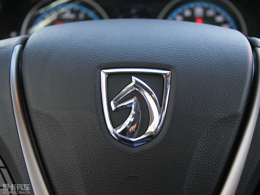 2014E610 CROSS 1.5L ԄӺA