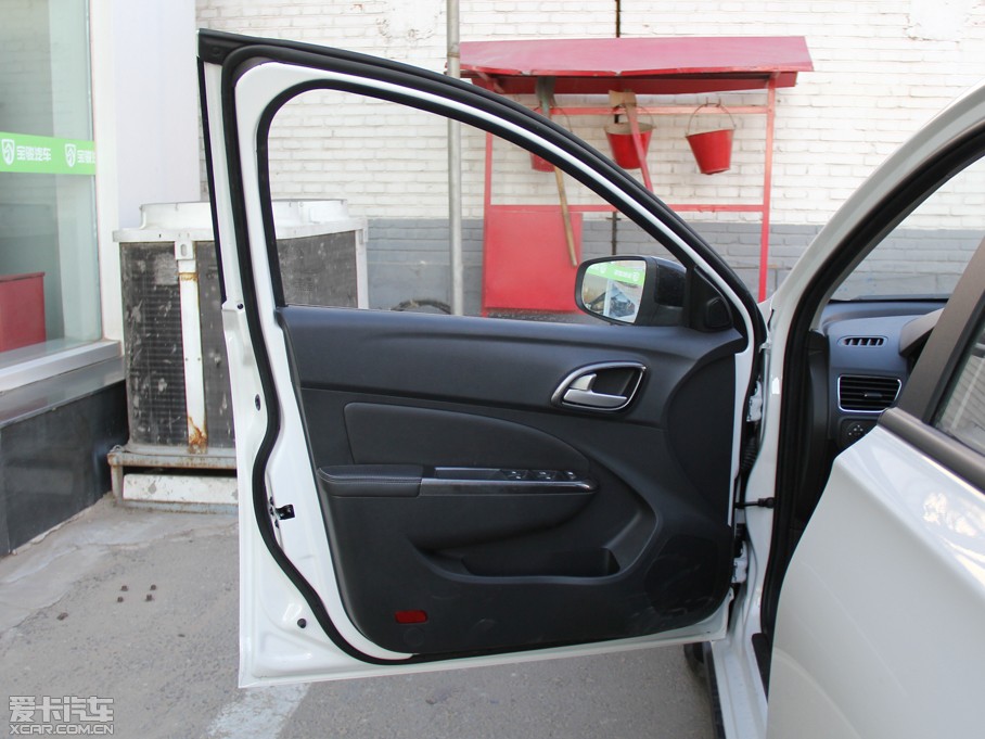 2014E610 CROSS 1.5L քm