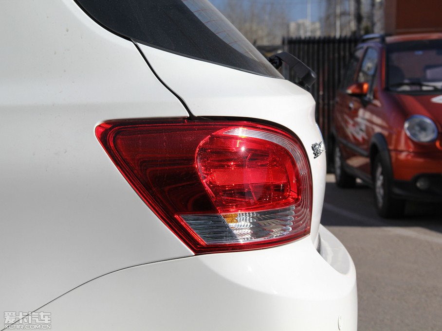 2014E610 CROSS 1.5L քm