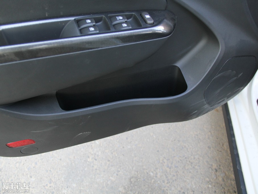 2014E610 CROSS 1.5L ք(dng)m