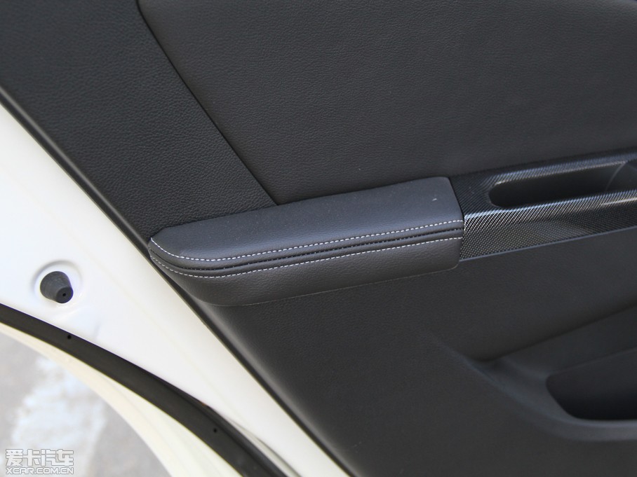 2014E610 CROSS 1.5L քm