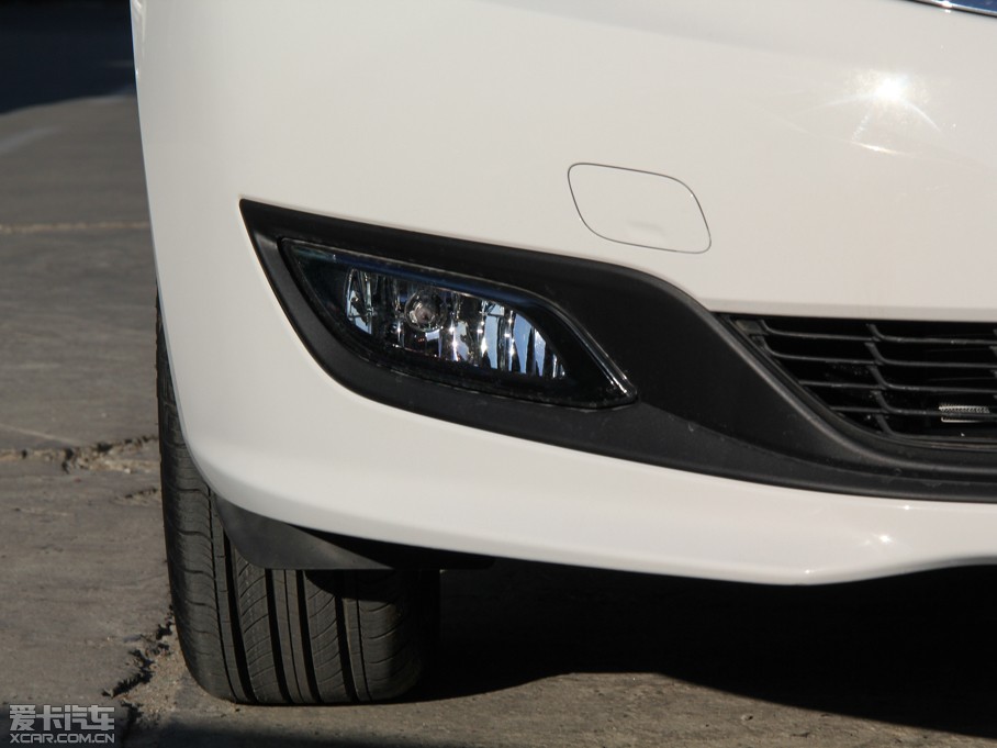 2014E610 CROSS 1.5L քm