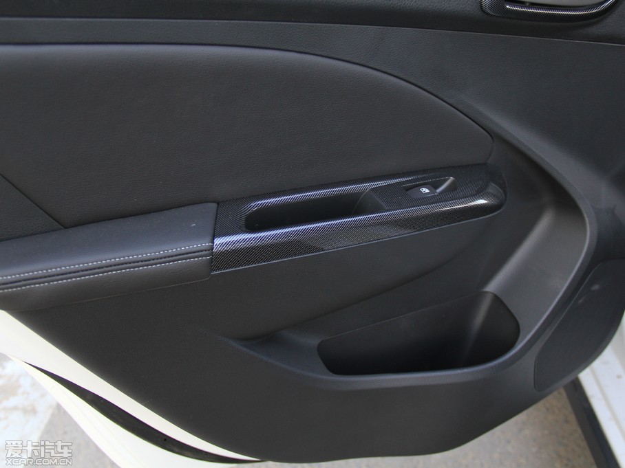 2014E610 CROSS 1.5L ք(dng)m