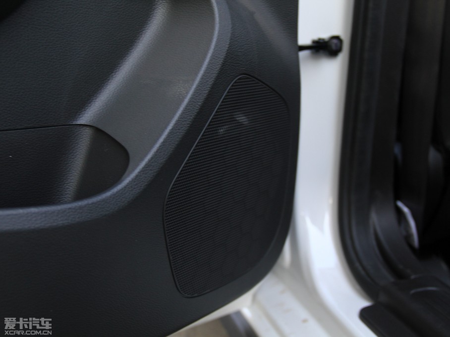 2014E610 CROSS 1.5L քm