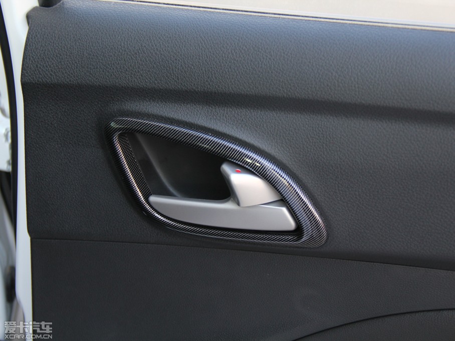 2014E610 CROSS 1.5L քm