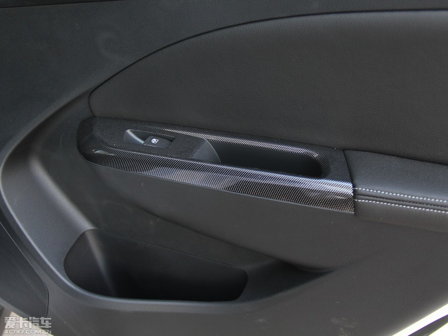 2014E610 CROSS 1.5L քm