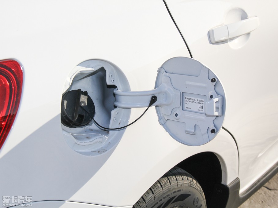 2014E610 CROSS 1.5L քm